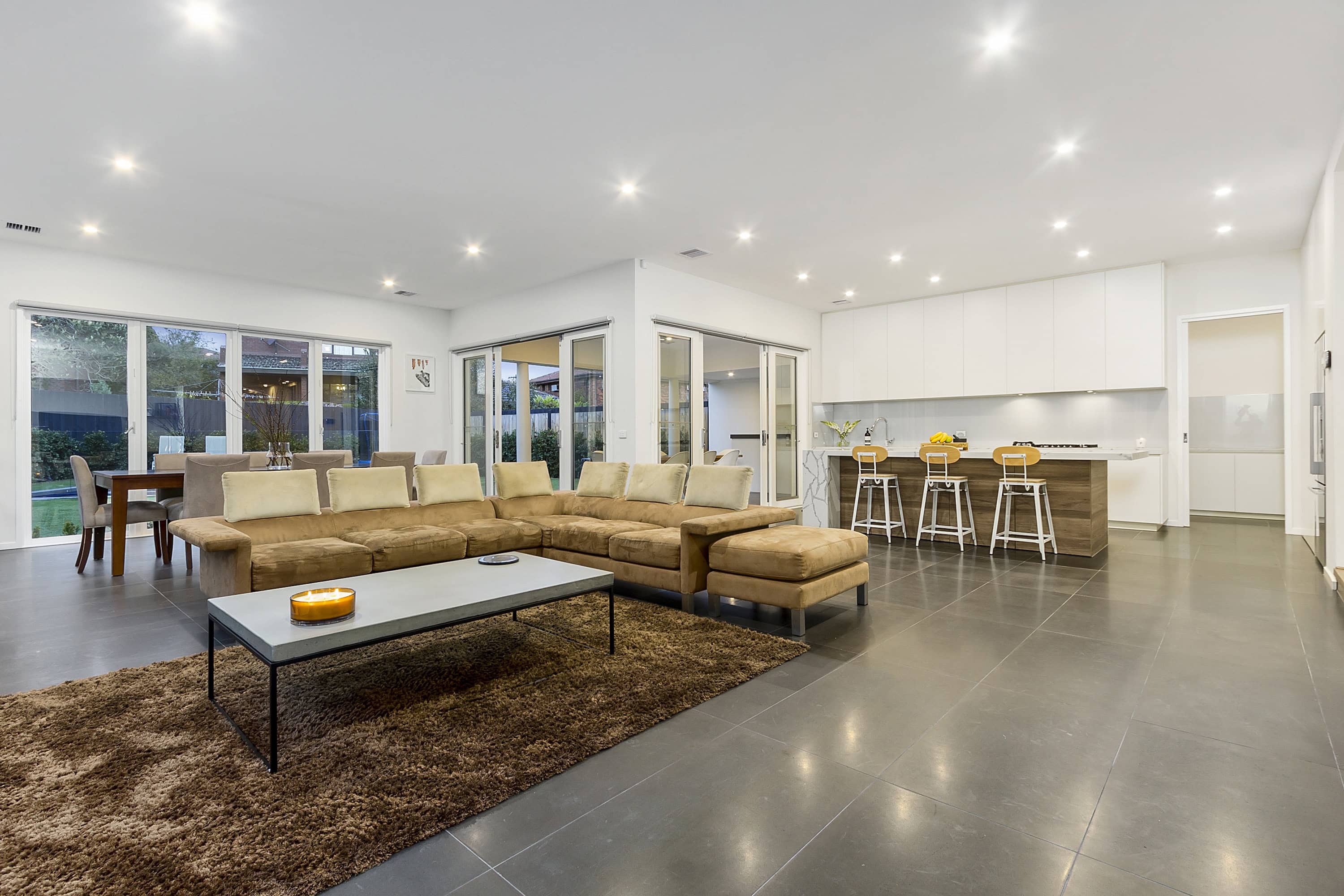 017_Open2view_ID480416-ASL_Construction Cover Image