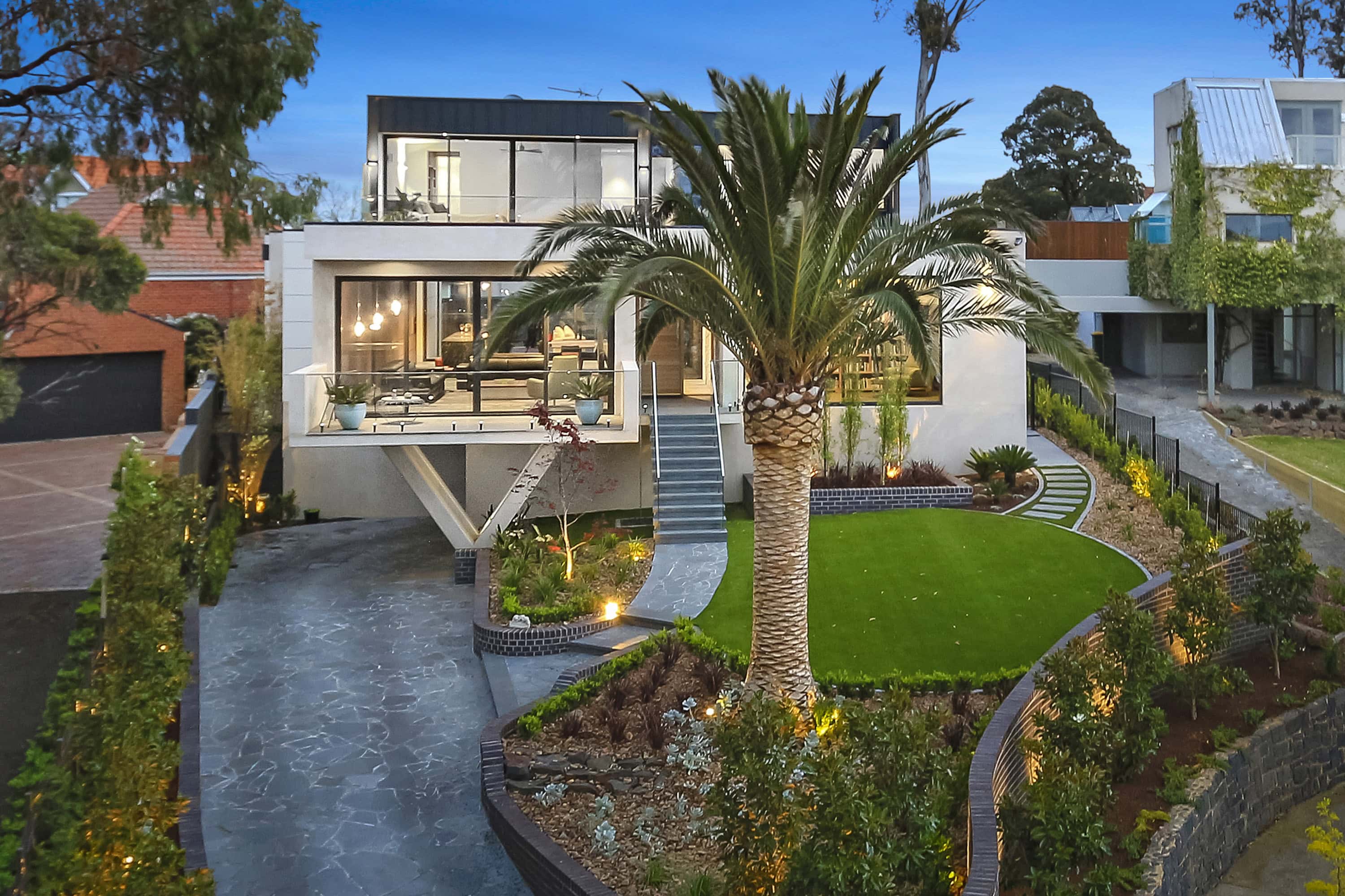 035_Open2view_ID480416-ASL_Construction Cover Image