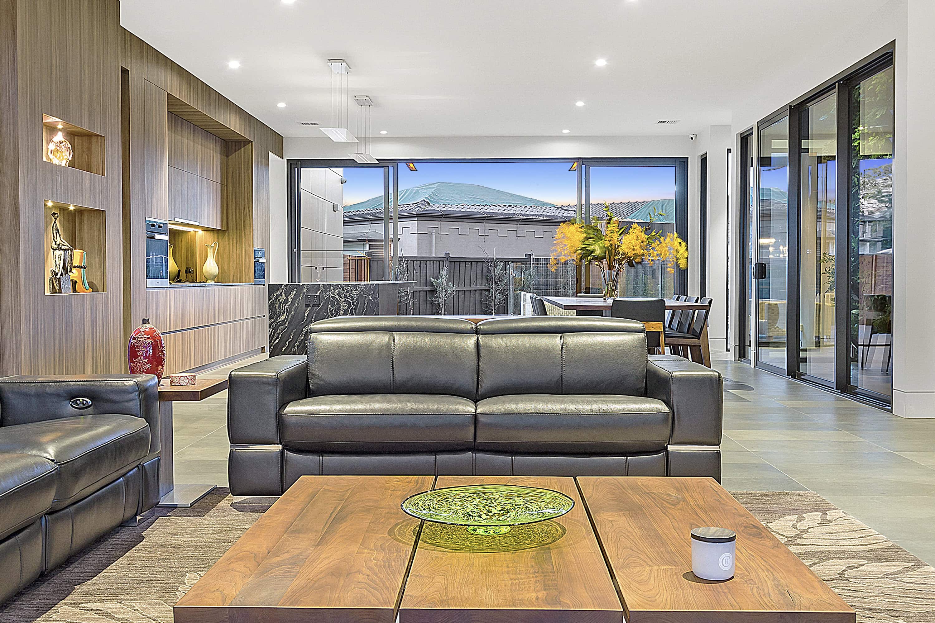 047_Open2view_ID480416-ASL_Construction Cover Image