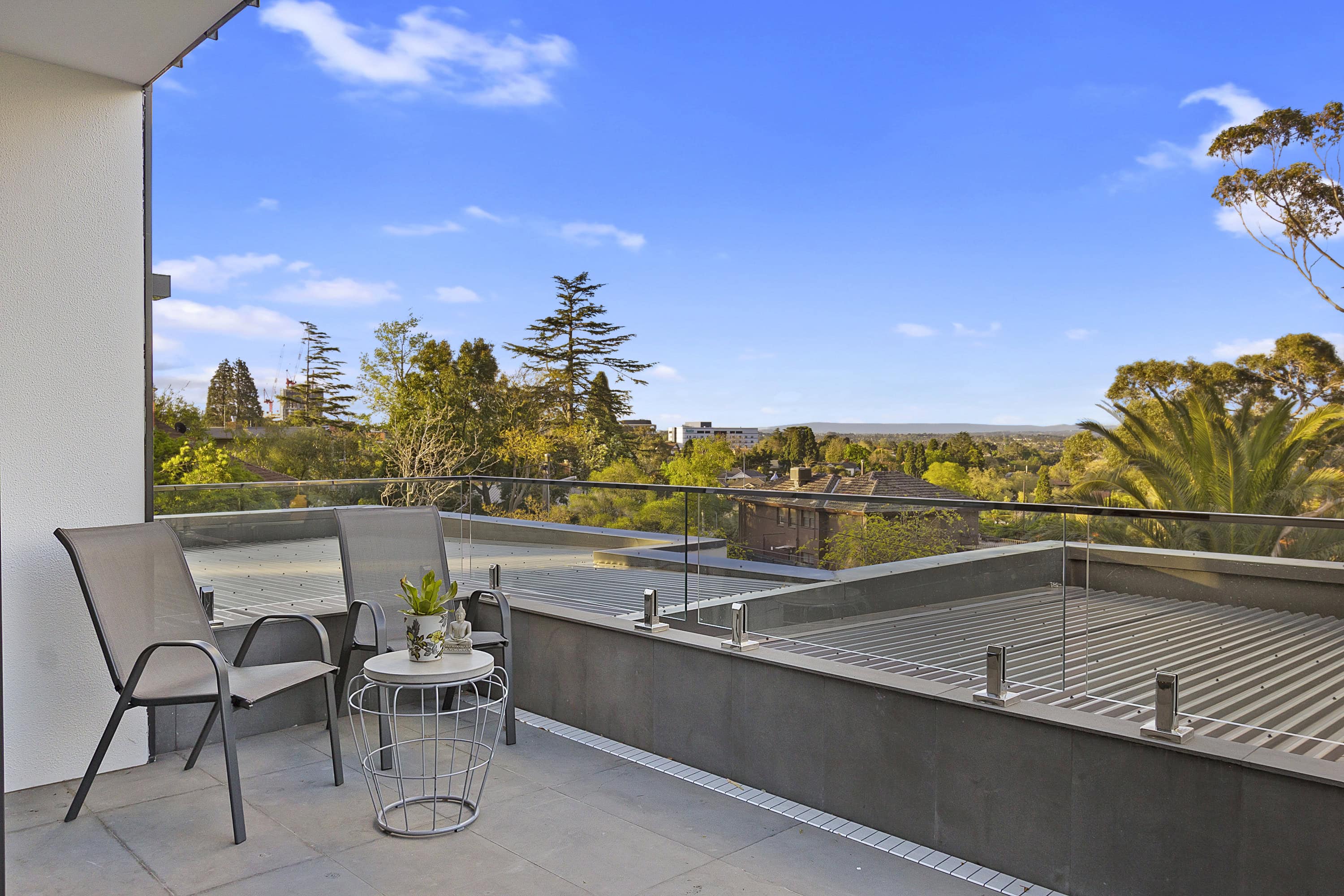 056_Open2view_ID480416-ASL_Construction Cover Image