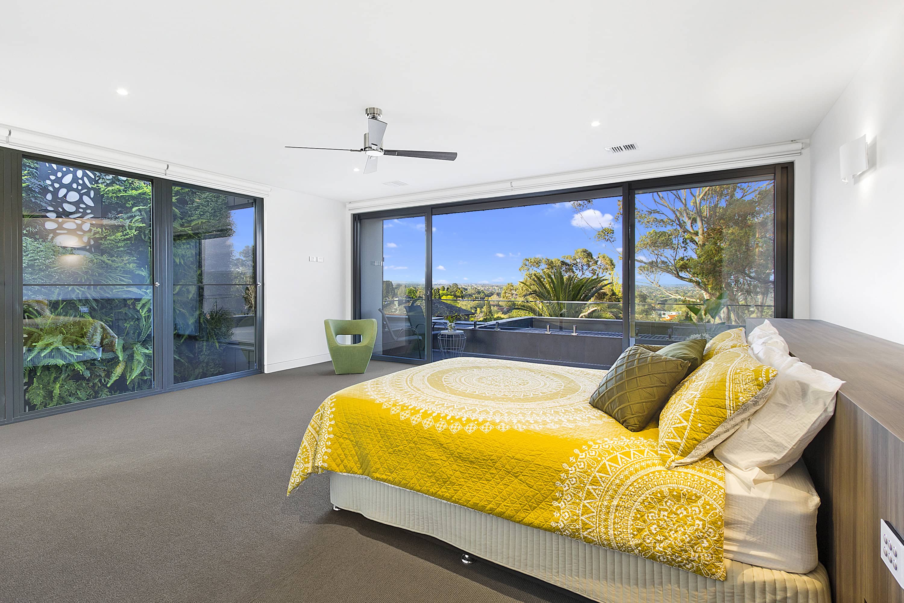 059_Open2view_ID480416-ASL_Construction Cover Image