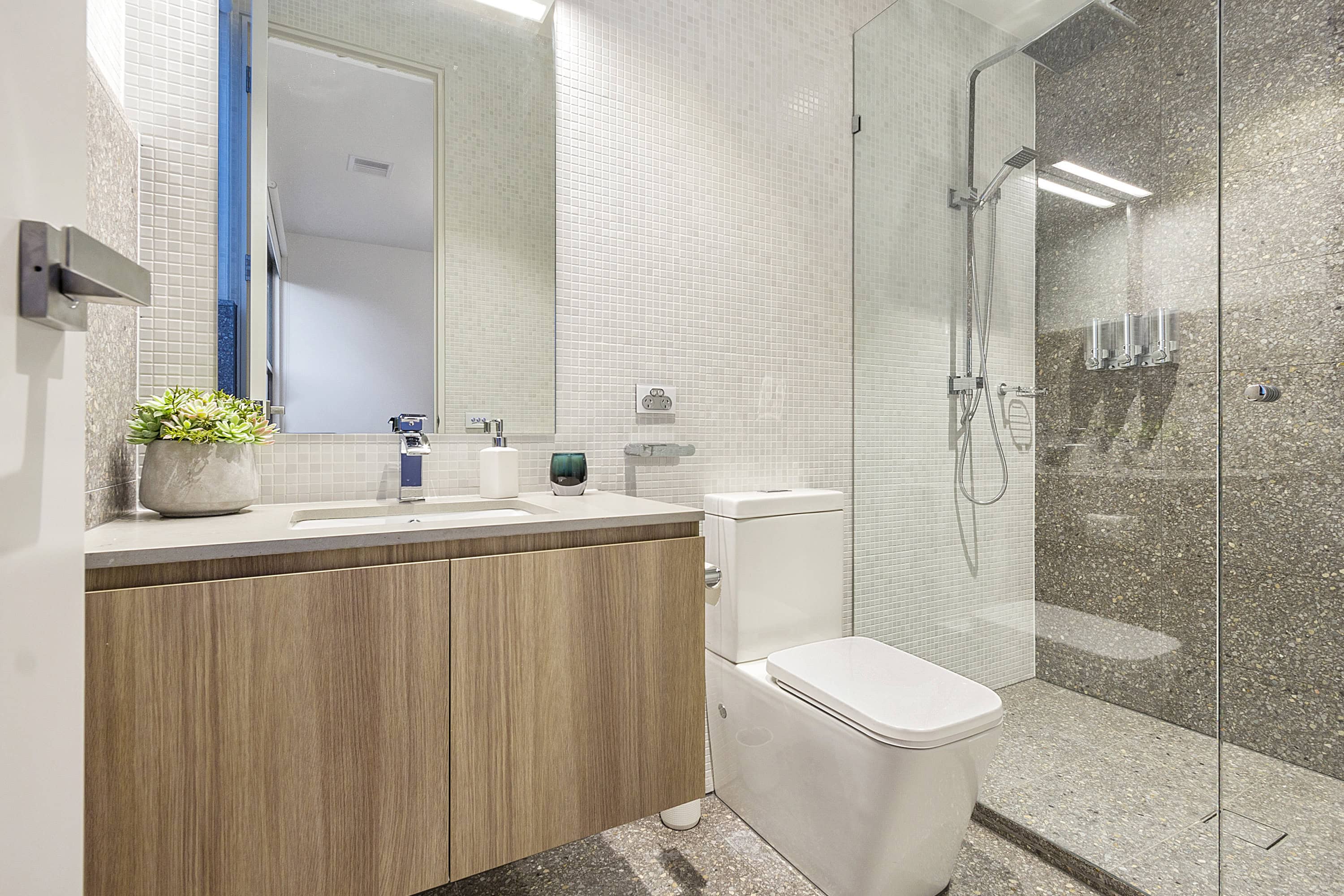 064_Open2view_ID480416-ASL_Construction Cover Image