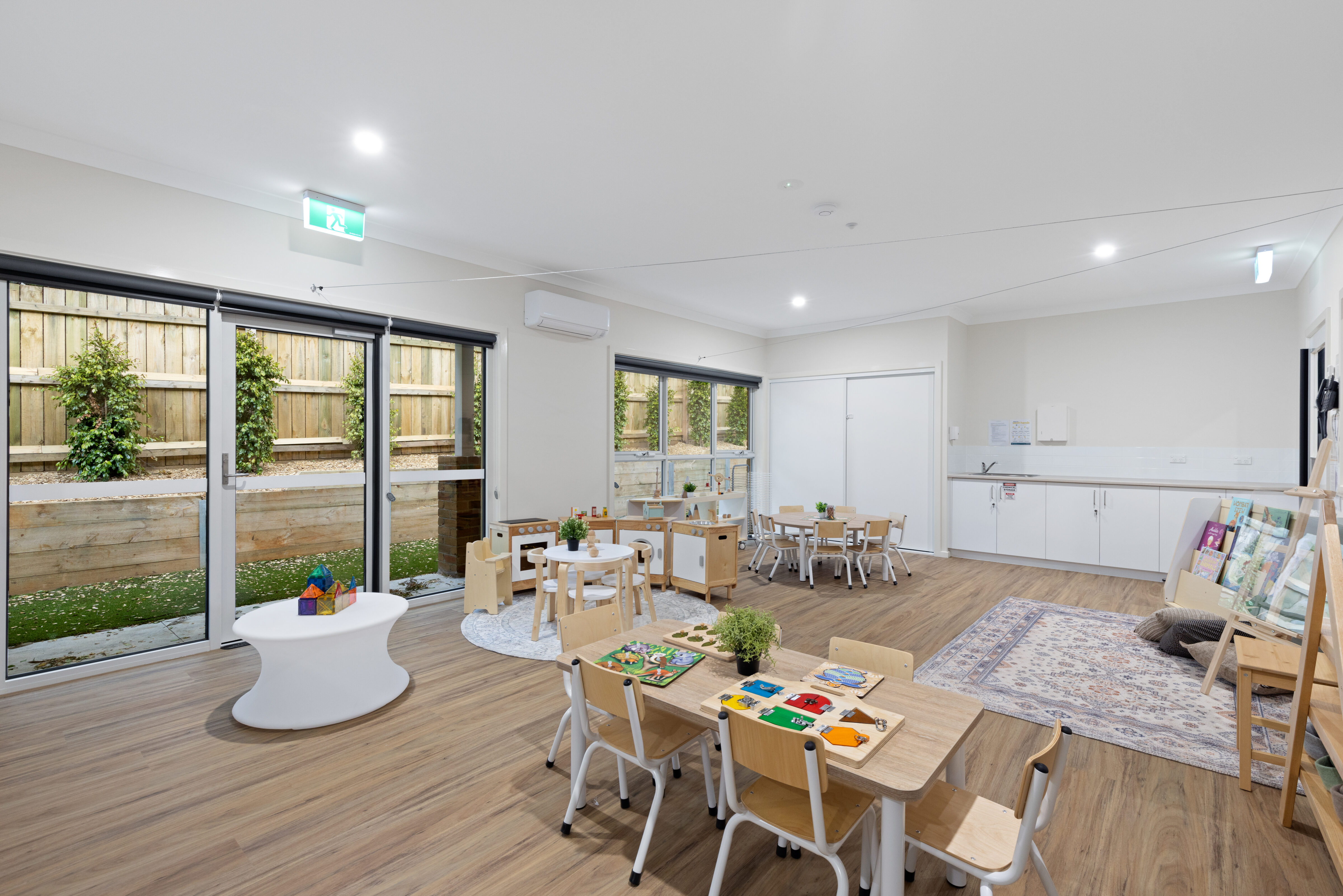 078A2385 Cover Image