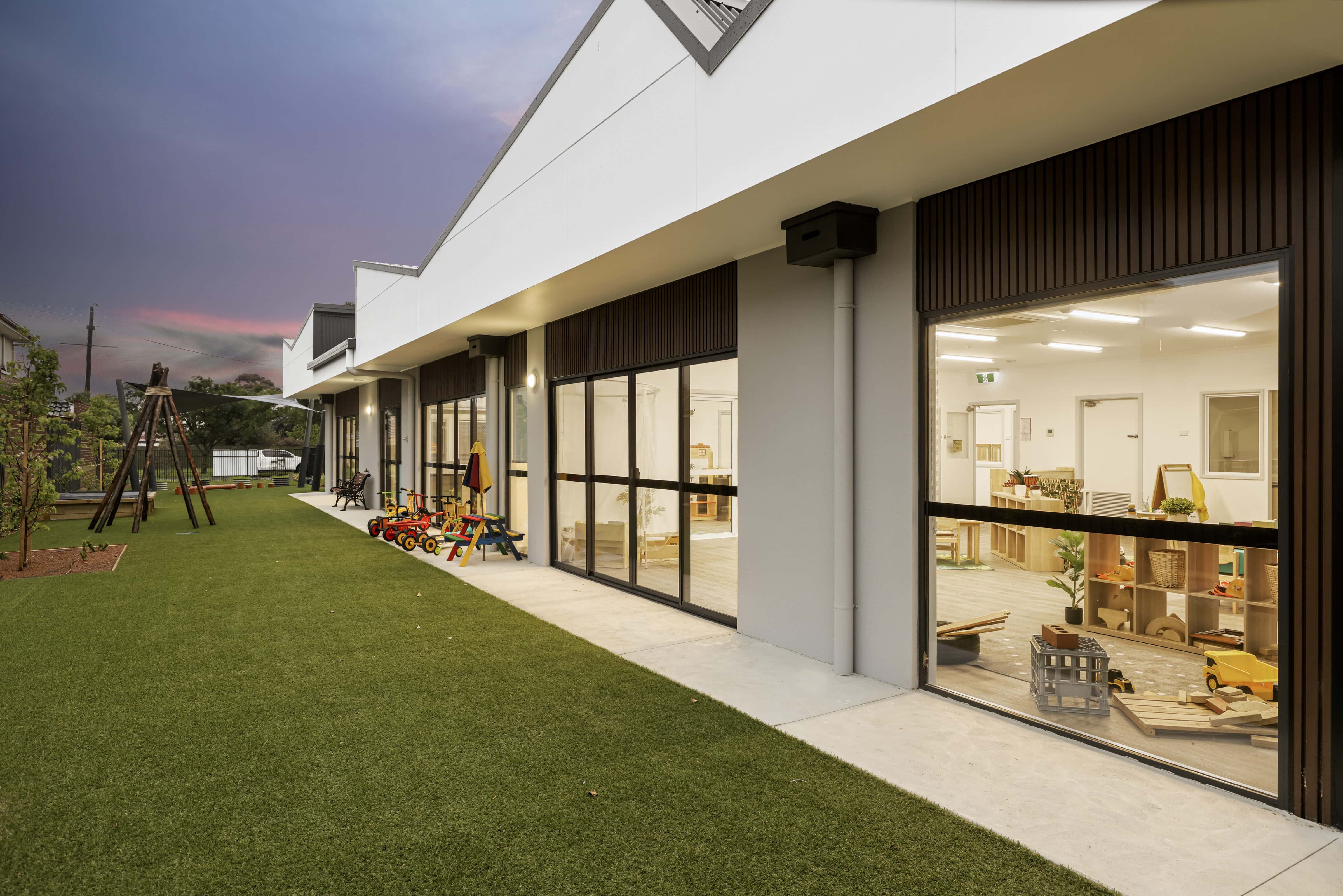 Hallam, 87 Frawley Road.20 Cover Image