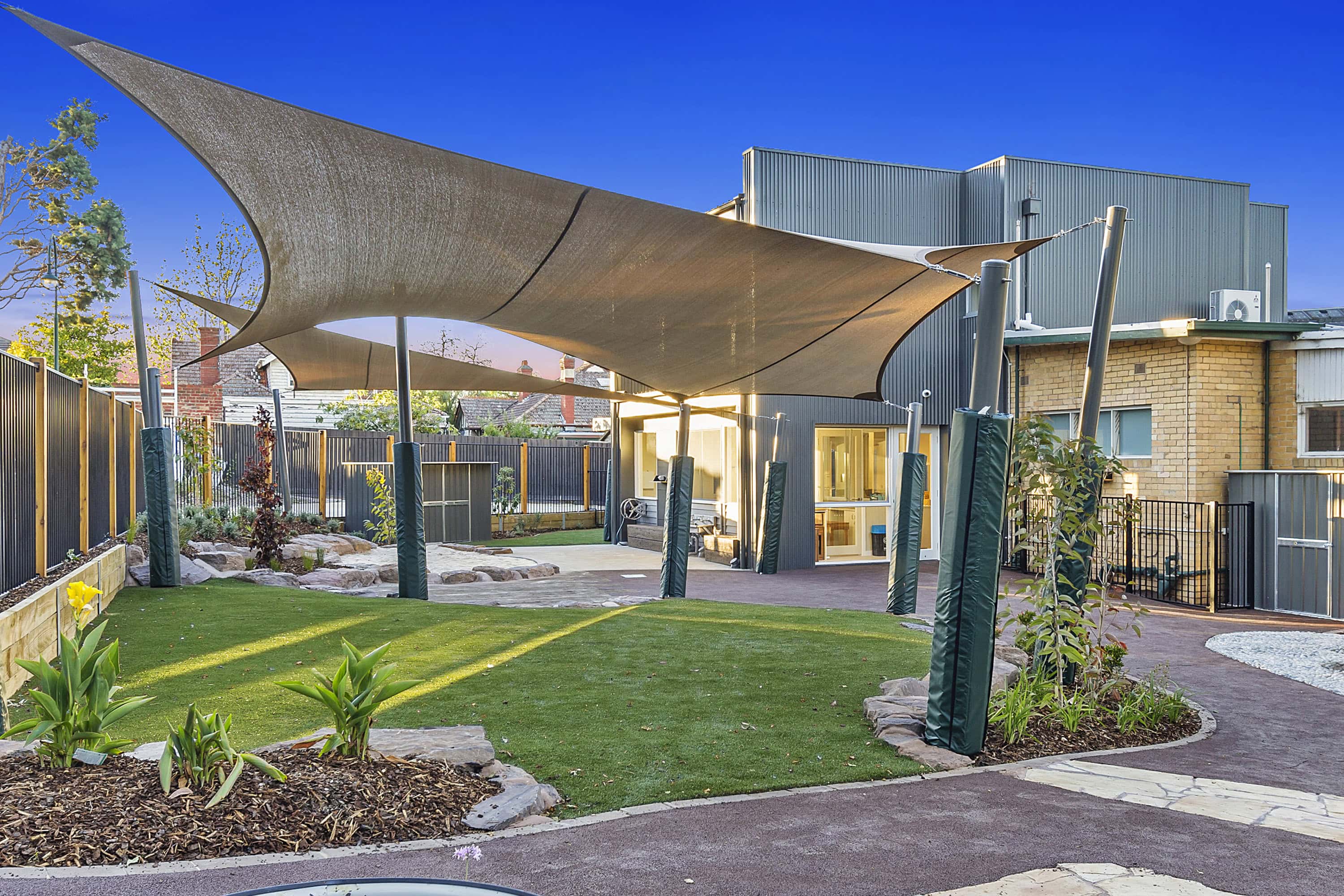 024_Open2view_ID443338-435_Inkerman_St_St_Kilda Cover Image