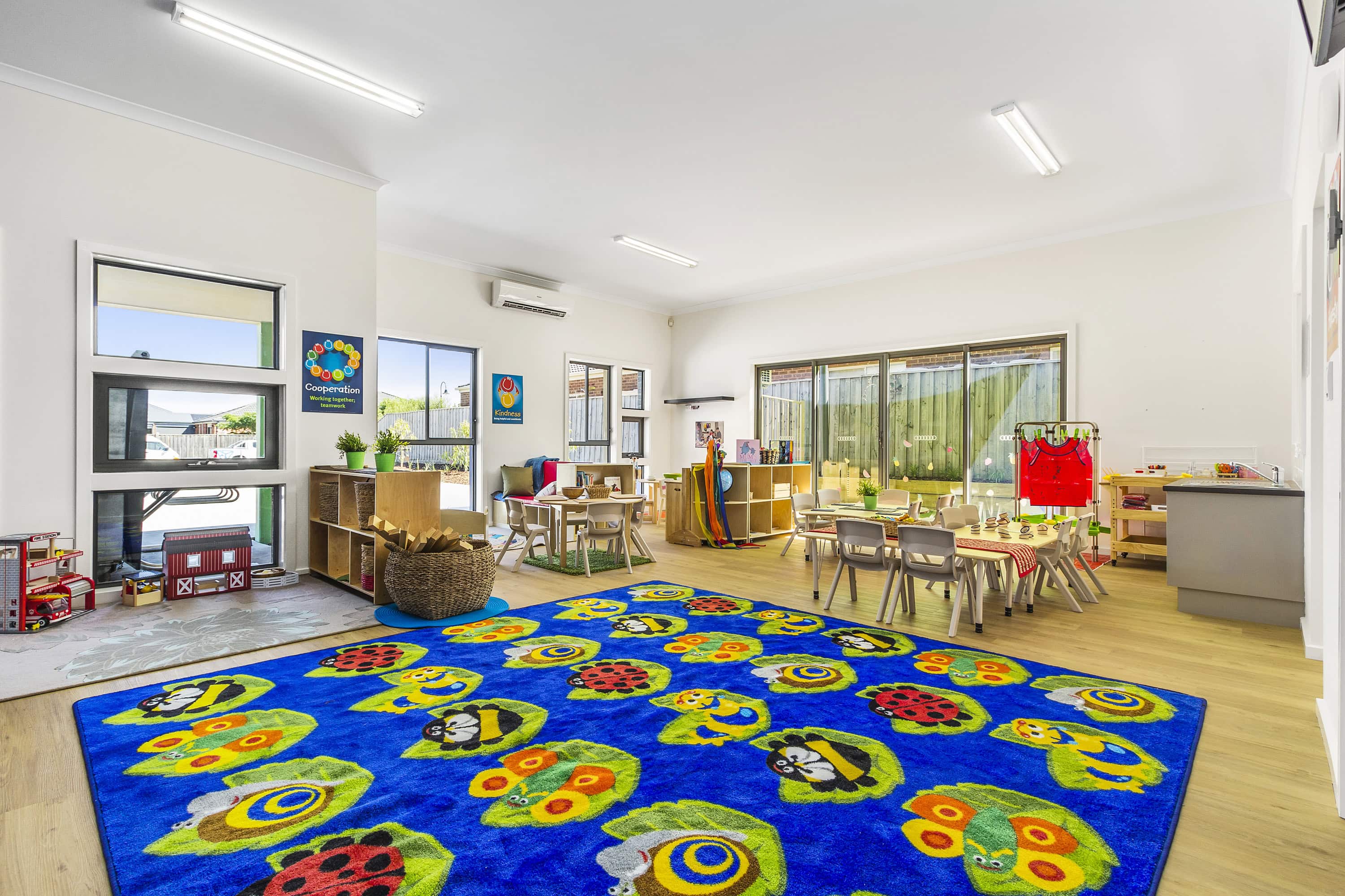 026_Open2view_ID403305-2_Foxborough_Glad_Narre_Warren Cover Image