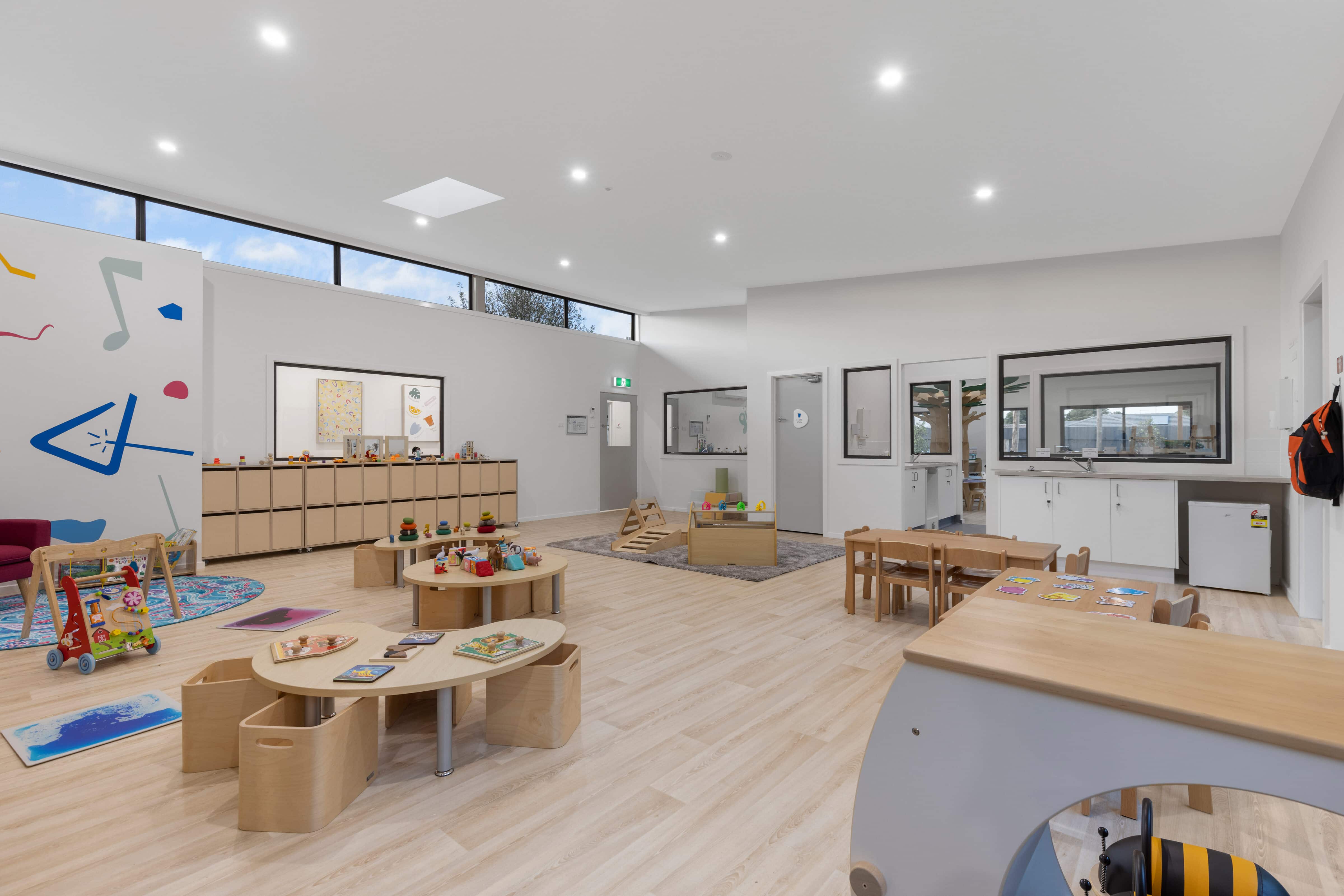 Glenroy, 42 William (12) Cover Image