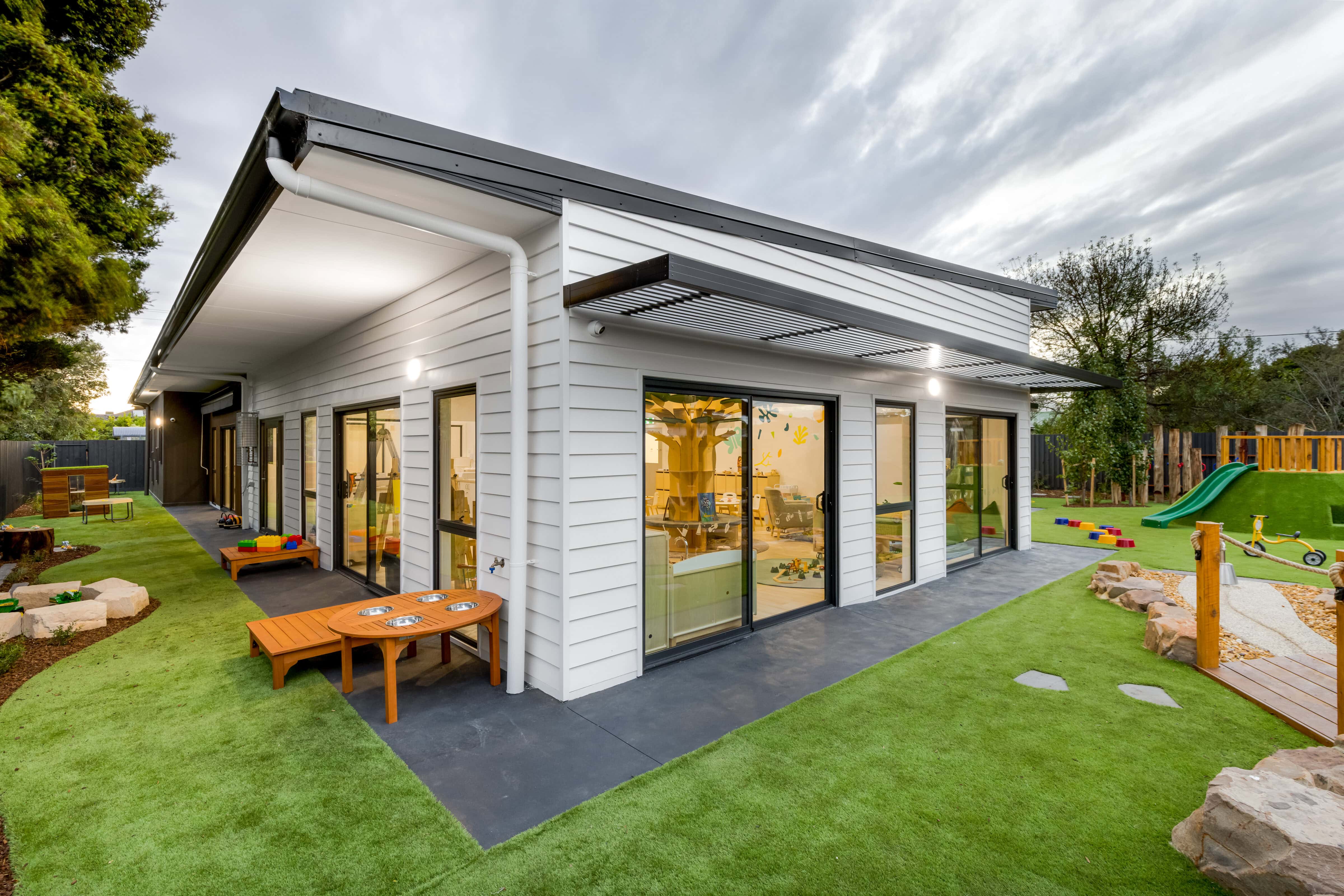 Glenroy, 42 William (4) Cover Image