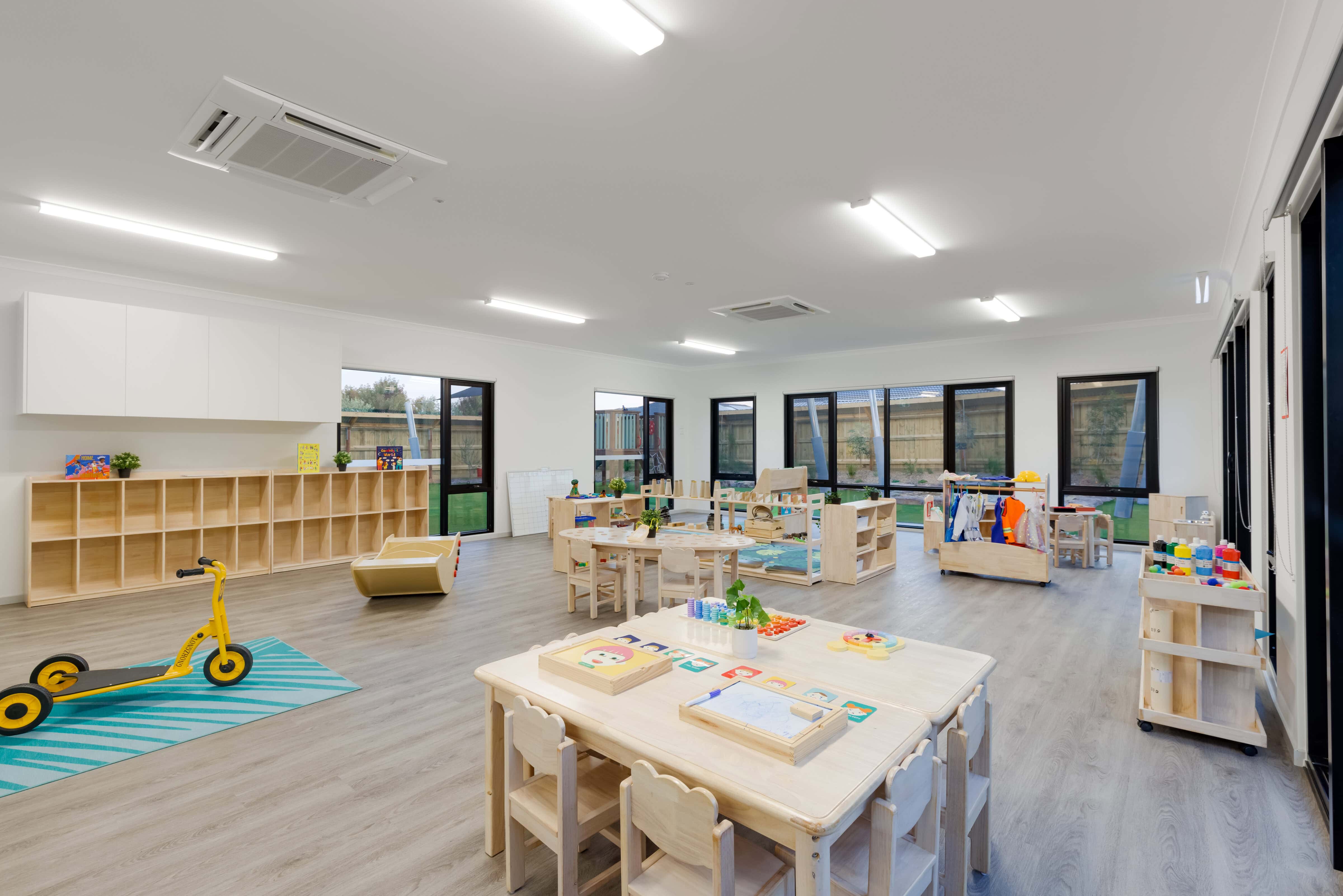 Romsey, 3 Main Street-05 Cover Image